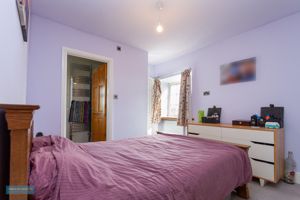 Bedroom- click for photo gallery